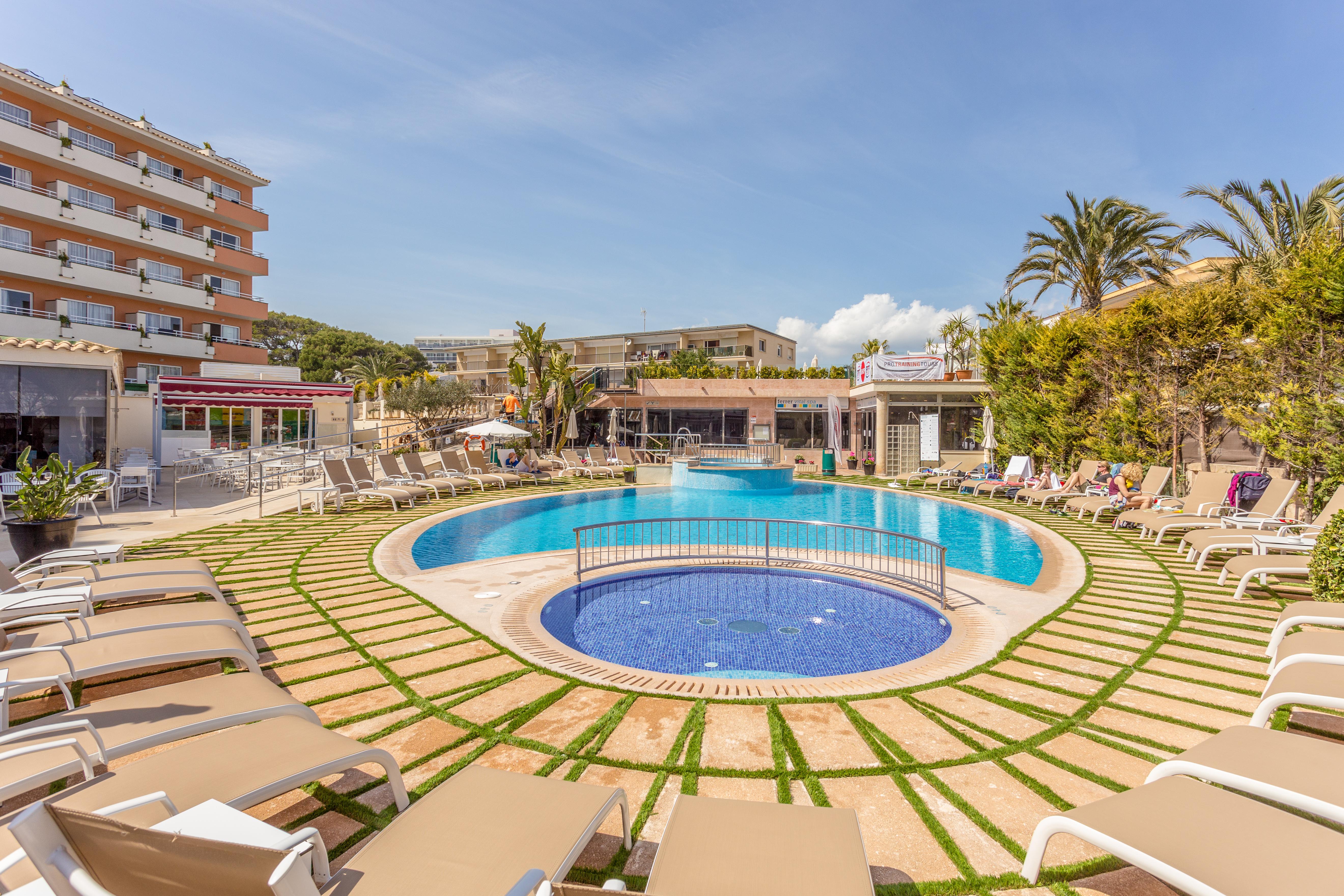 Ferrer Janeiro Hotel & Spa Can Picafort  Eksteriør bilde